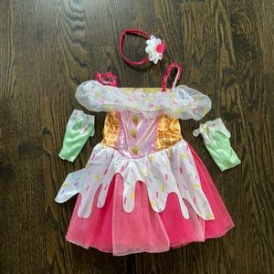 Girls Ice Cream Queen Costume size s (4-6)